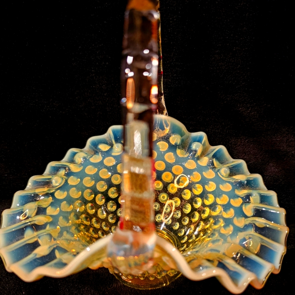 Vintage Fenton Hobnail Topaz Opalescent Uranium Yellow Vaseline Glass Basket